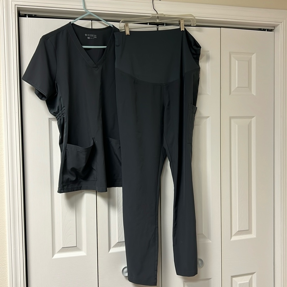 Med Couture maternity scrubs